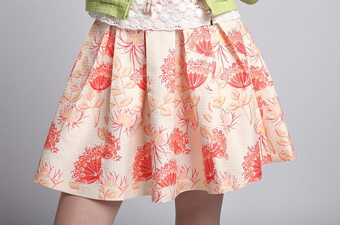 Retro flower print skirts